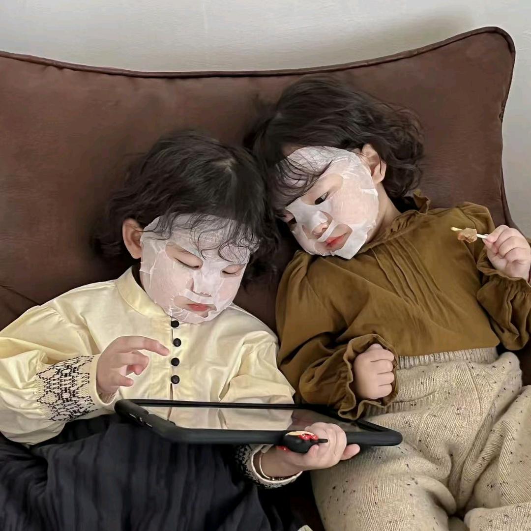 甜月嘉衣童装店