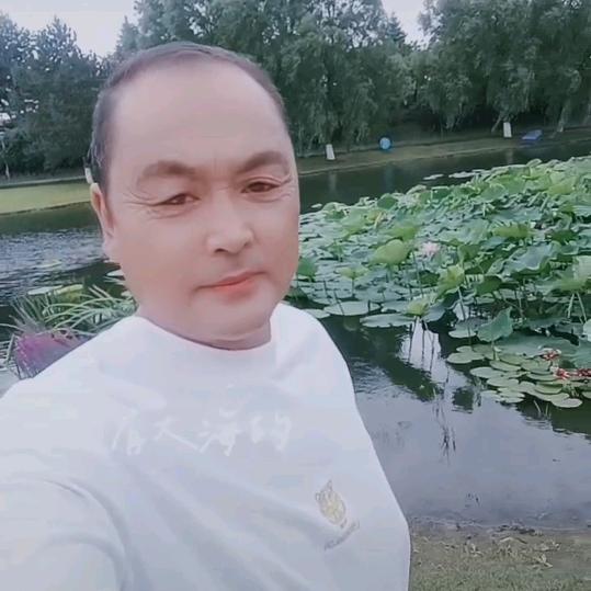 军哥。