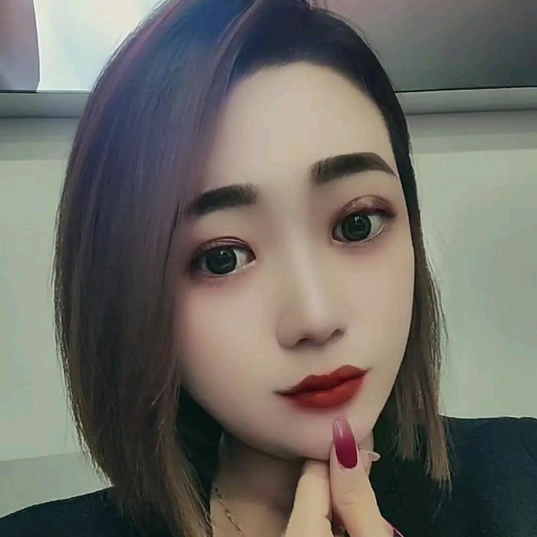 璐璐（内依阁）