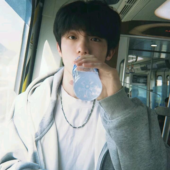 叫我多吃钙🐶