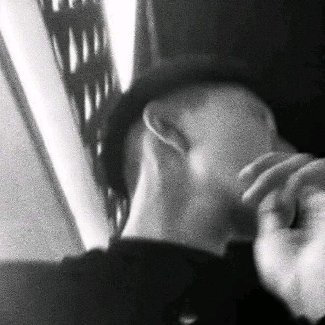 ㅤㅤㅤ不怪她物质