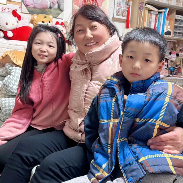 李玲