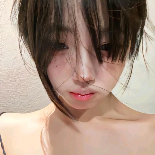 我承认我是天使只是有点坏