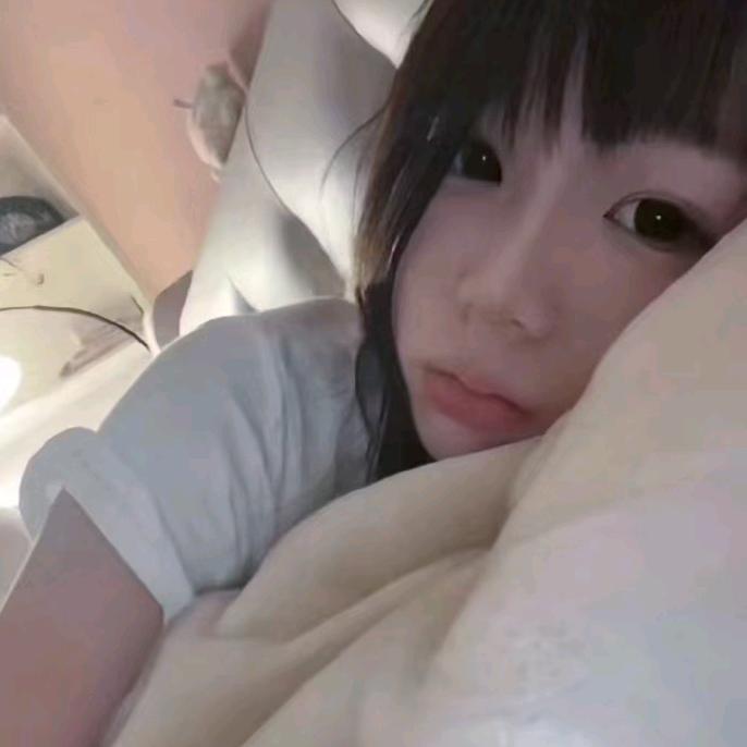 小妮。