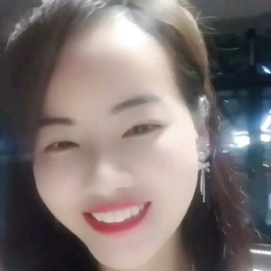 酸酸甜甜就是我，爱我你就抱抱我