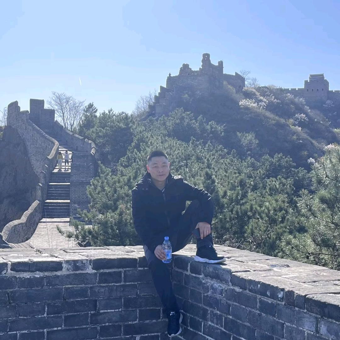 且以情深共白头
