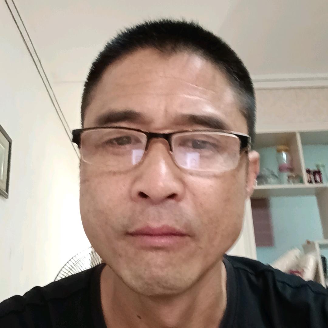 共由八