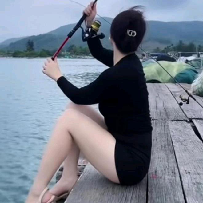 樱花路亚渔具工厂店