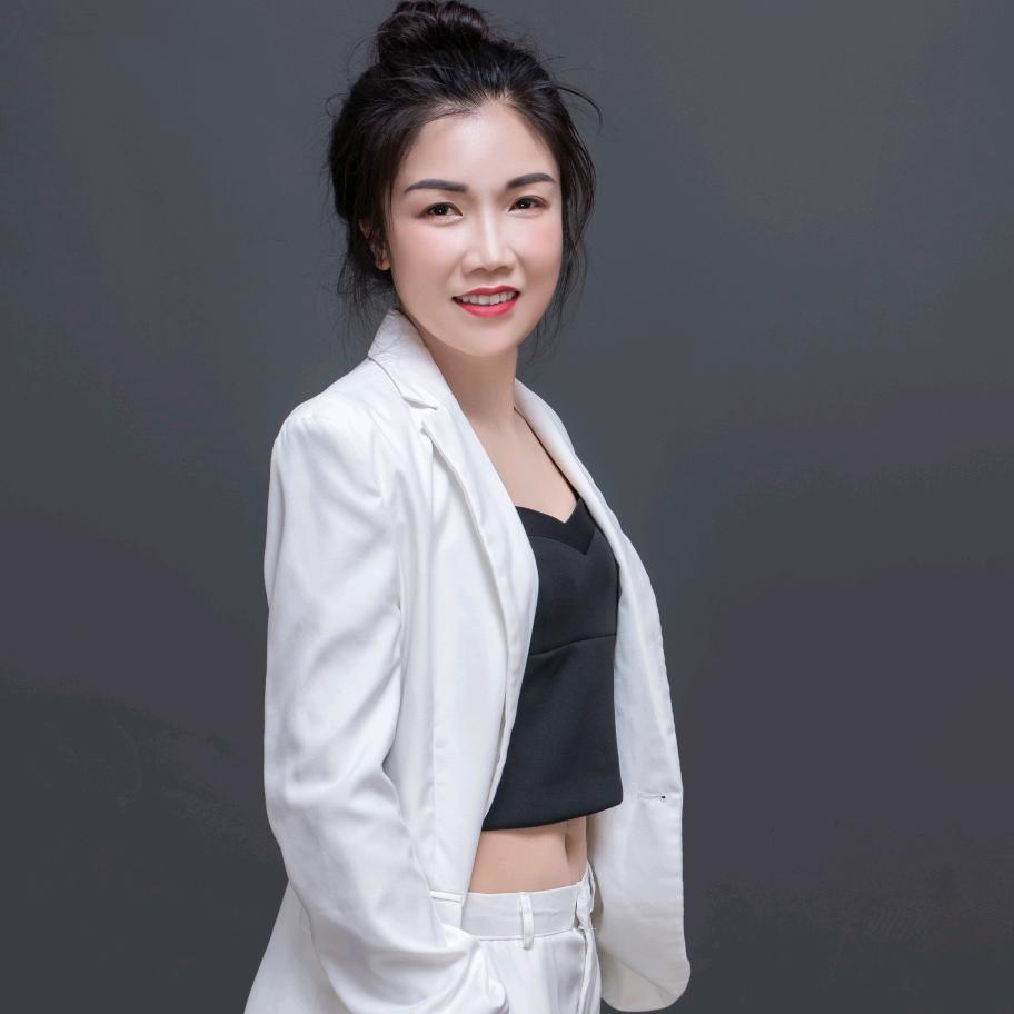 玉如霞透明调肤工厂Skin Factory透明调肤工厂—玉如霞