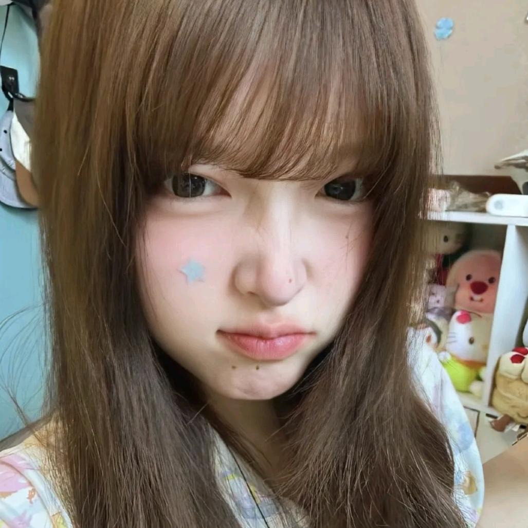 ^小耳朵^