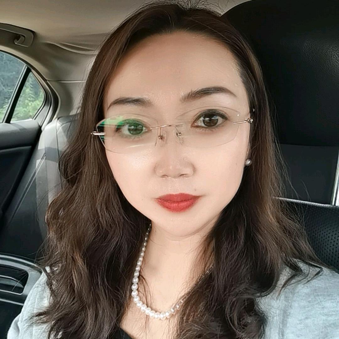 梅姐：在兴隆镇丰业种业农资