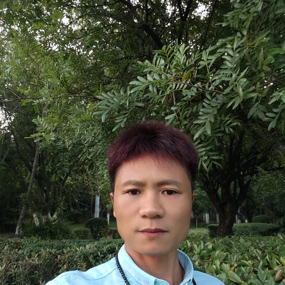 雲荣哥