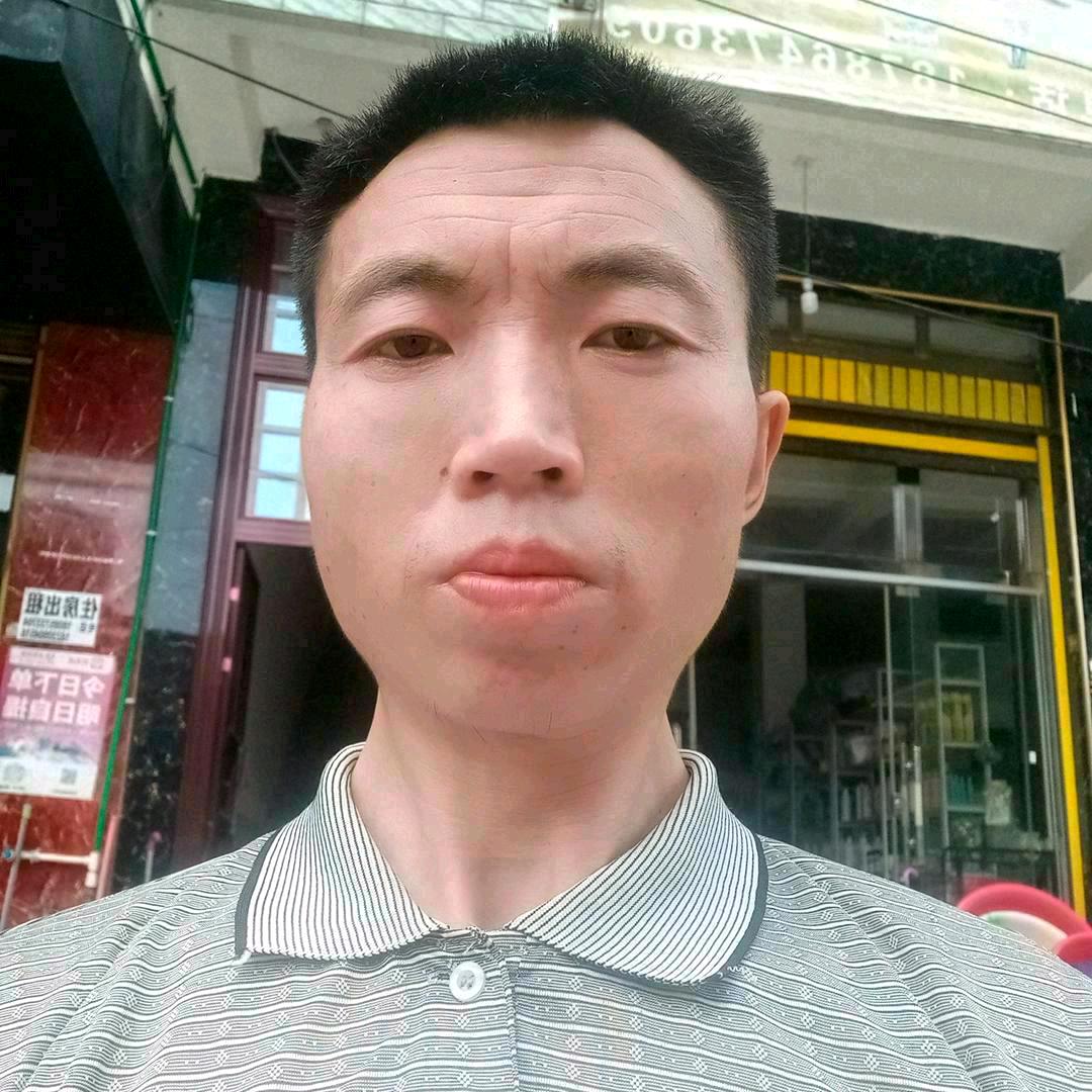 张英贵