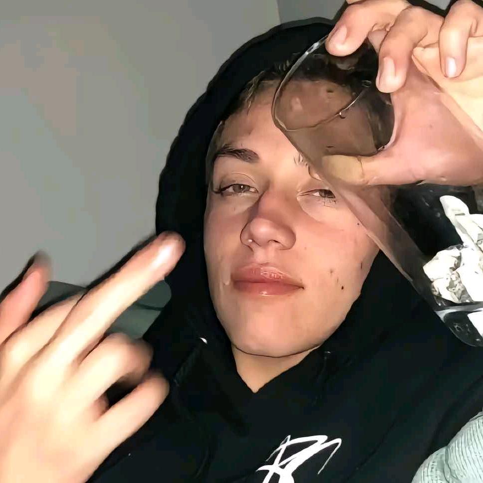 小博没烦恼👌.