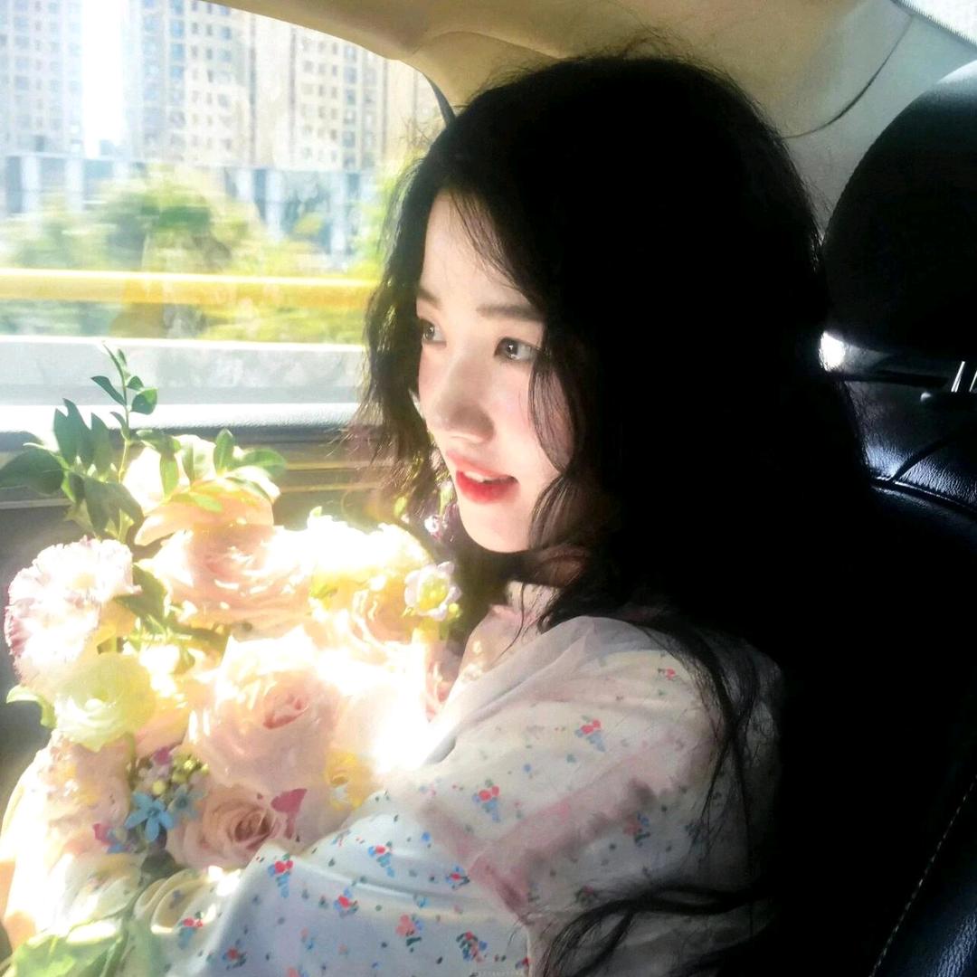 香菜丸子爱吃瓜