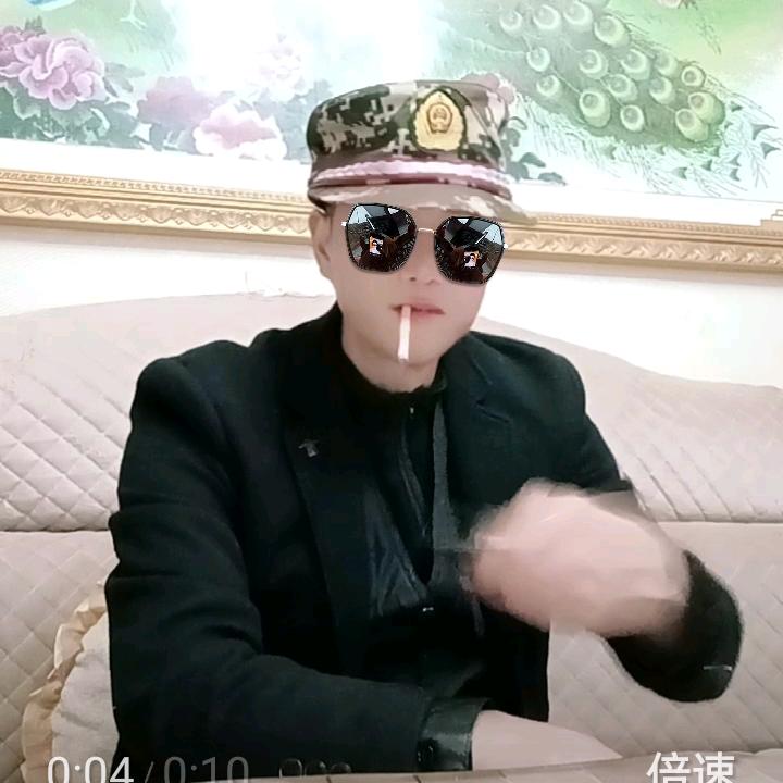 耍娃，单字一个《李》