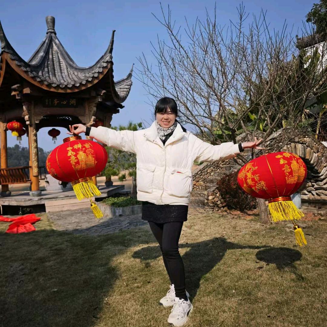 芸芸☘️
