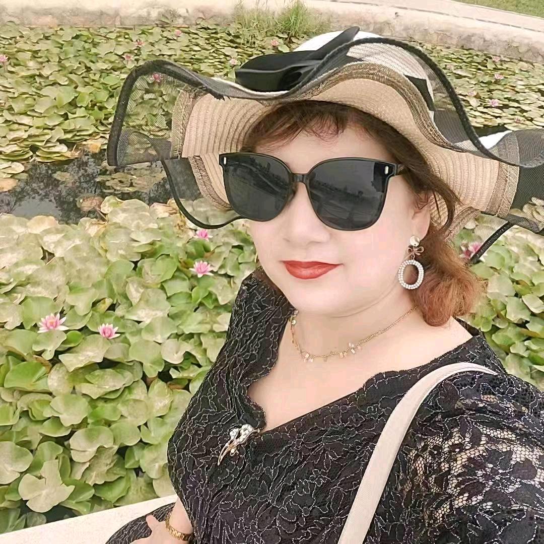 🍒 最 美 姑娘 🍒