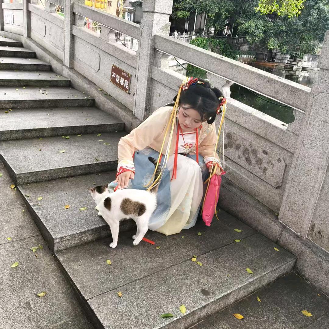 哈哈哈哈嗝儿