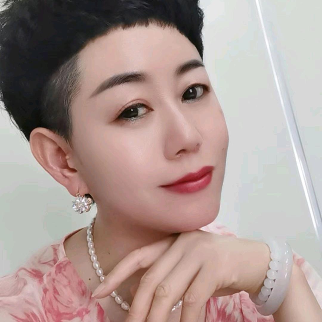 唯美穿搭~小禹