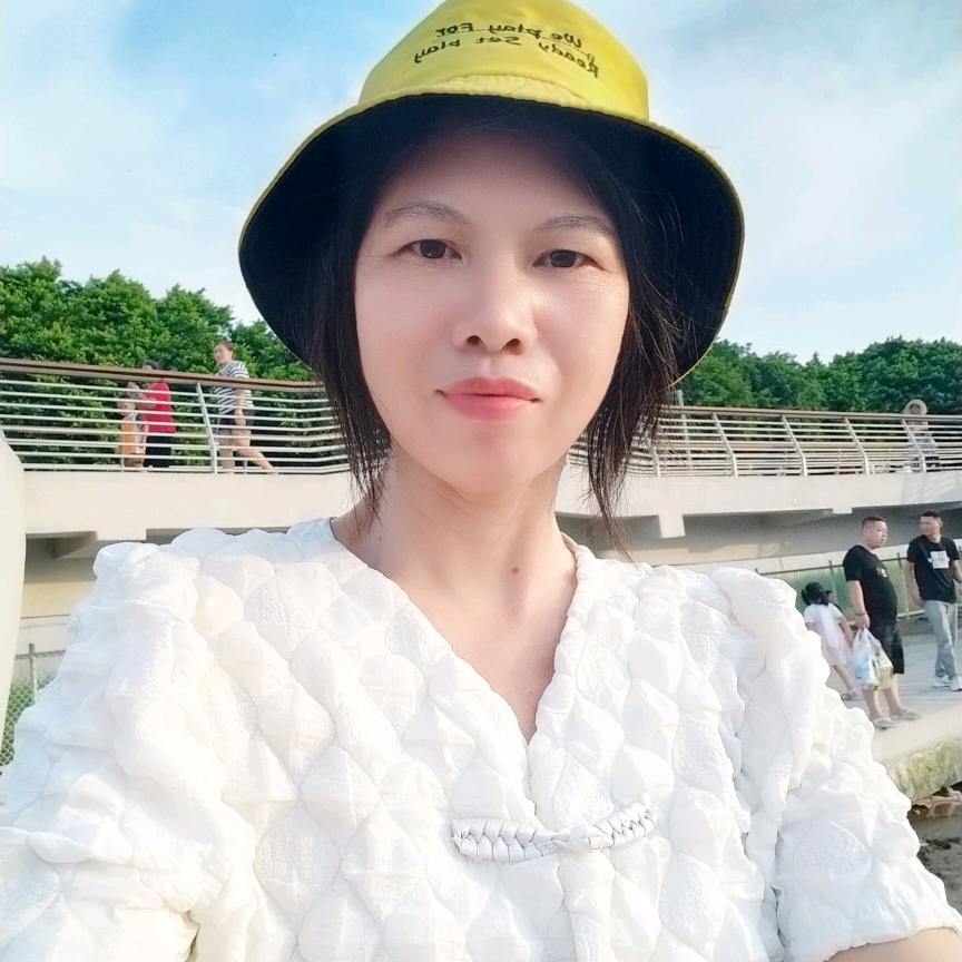 @黄凡