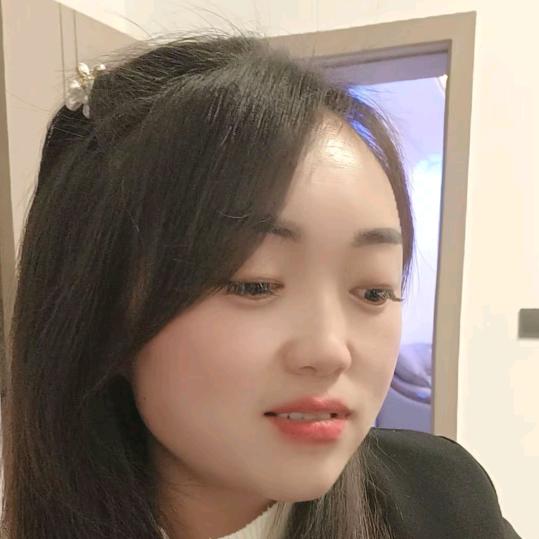 小👩‍❤‍👨芳💁芳