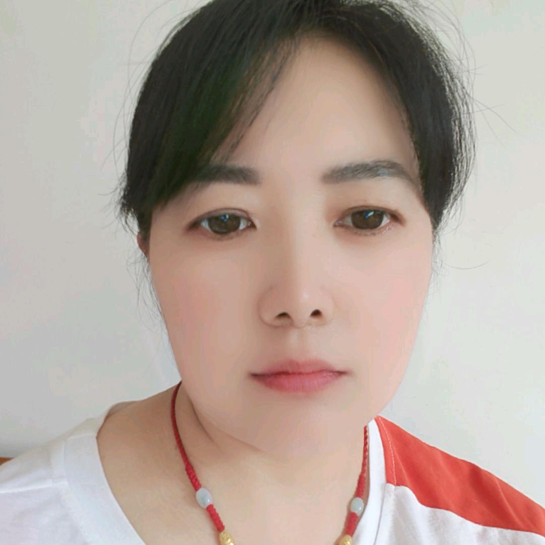 亢秋雅，，