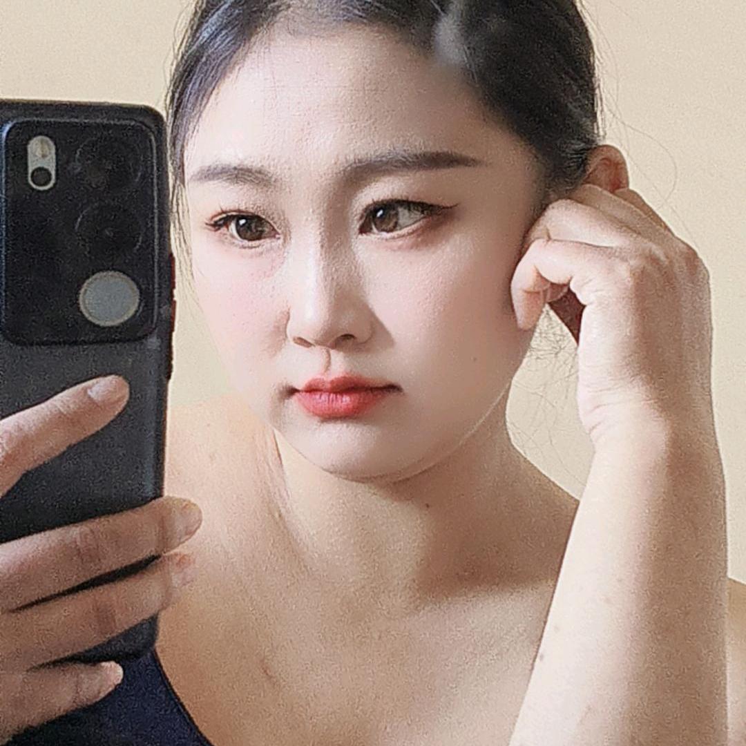 小卢加油🍓