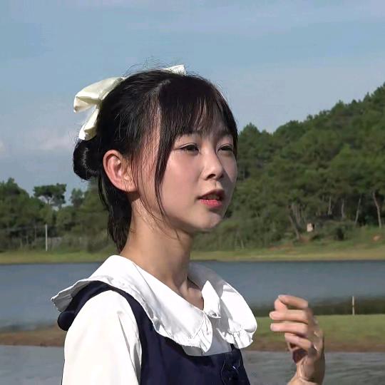 美女足伴