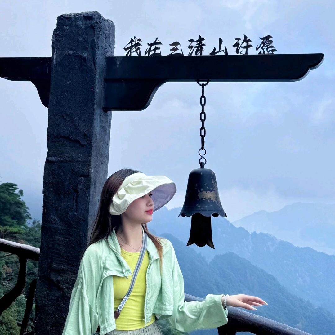 江西导游小君