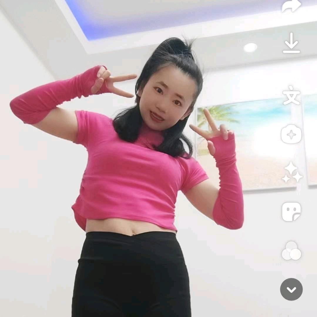 小兔子🐰