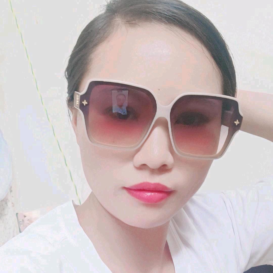 回忆里还是你