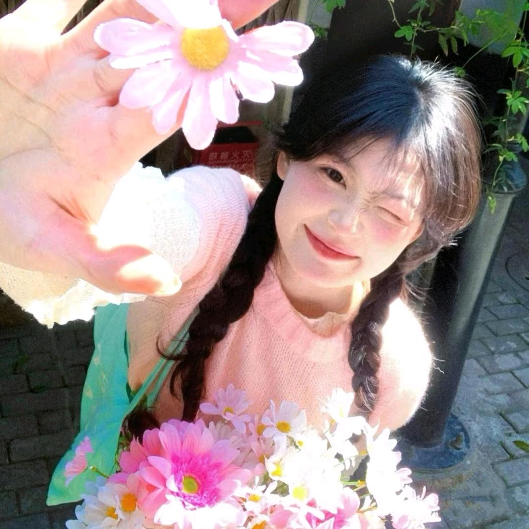 香菜尊嘟爱吃