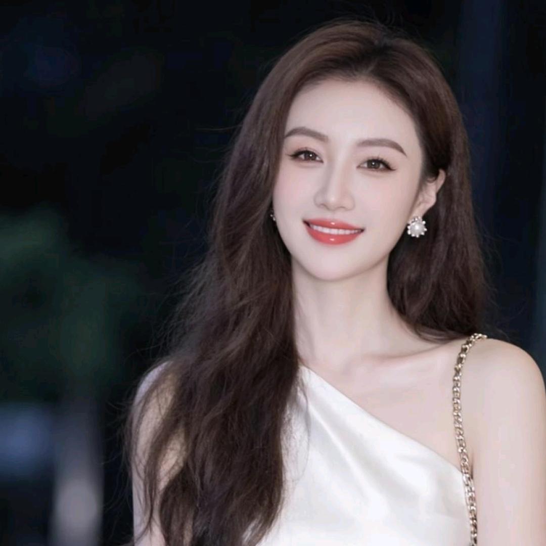 纪万亿