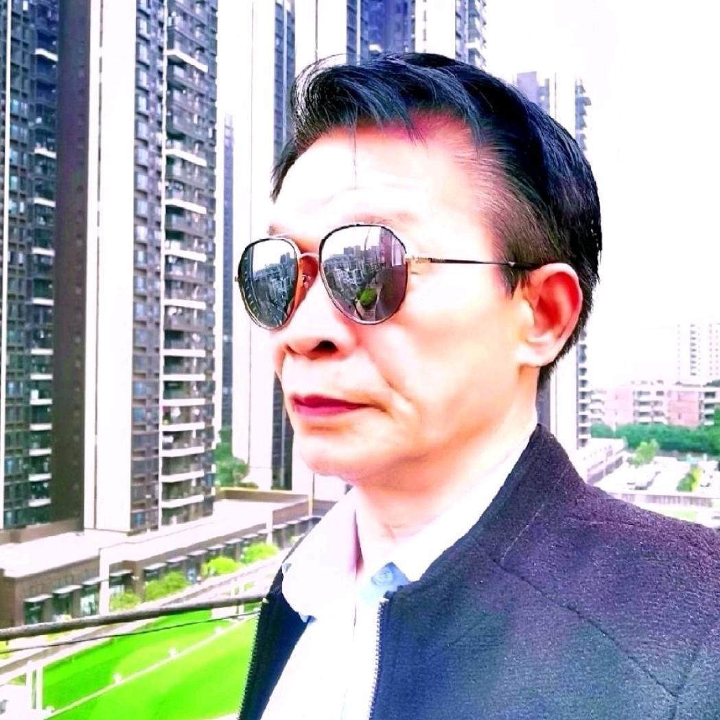 【四哥】
