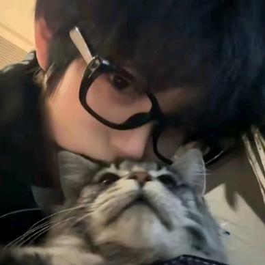 寻真唉(´-ωก`)