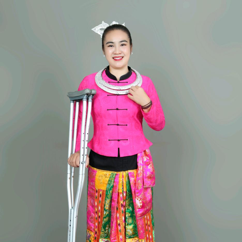 云南双拐女孩小号