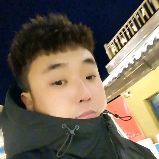liu先生