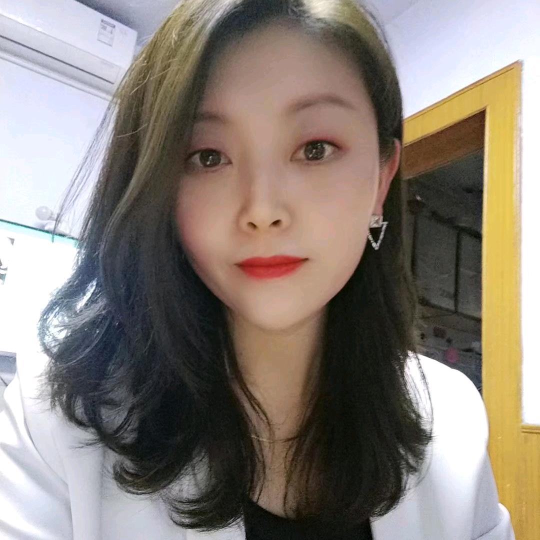 英子