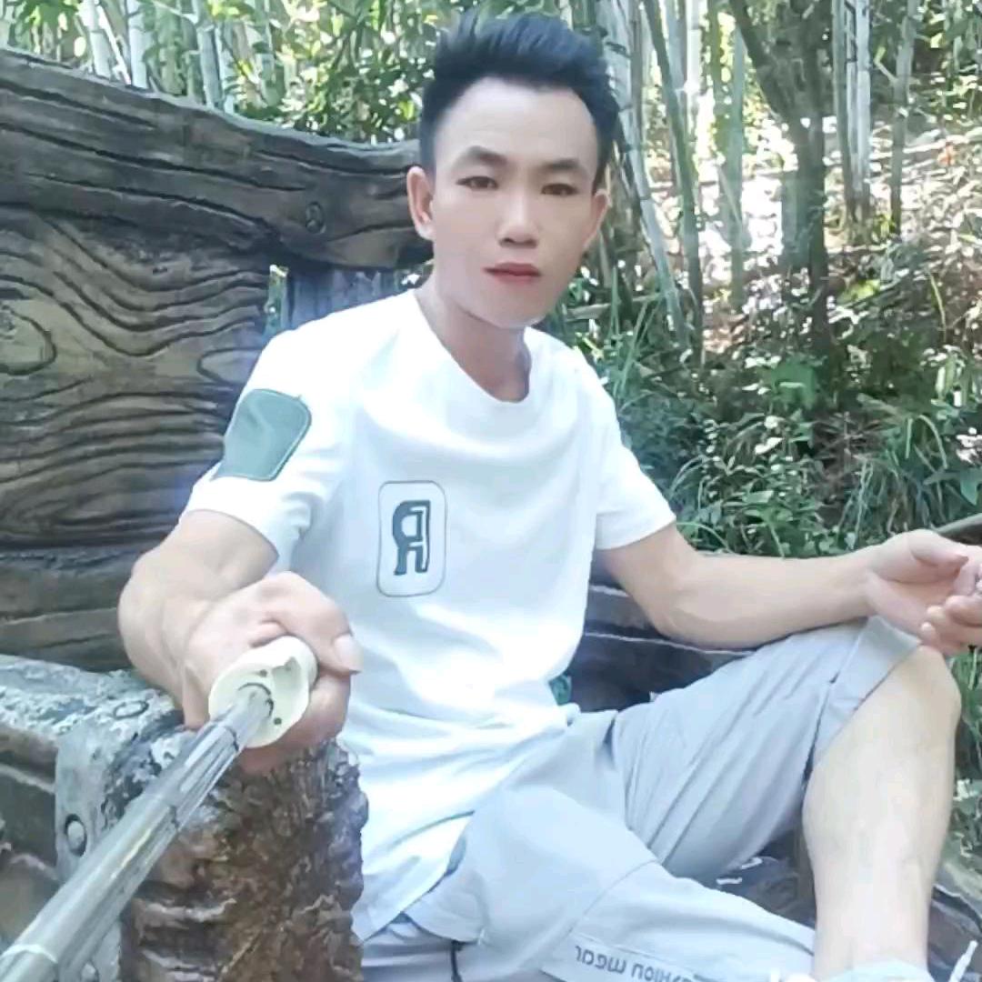 桂L隆林老表