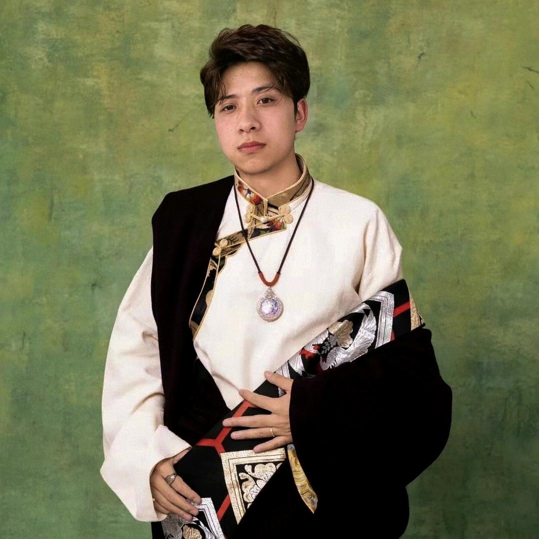 @ཆོས་པོ  曲布