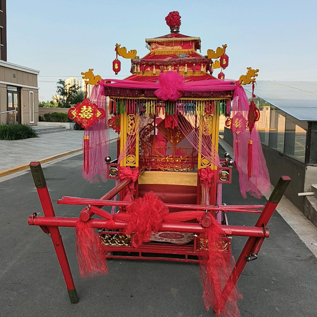 山西晋中正宏花轿，宏福二龙杆。