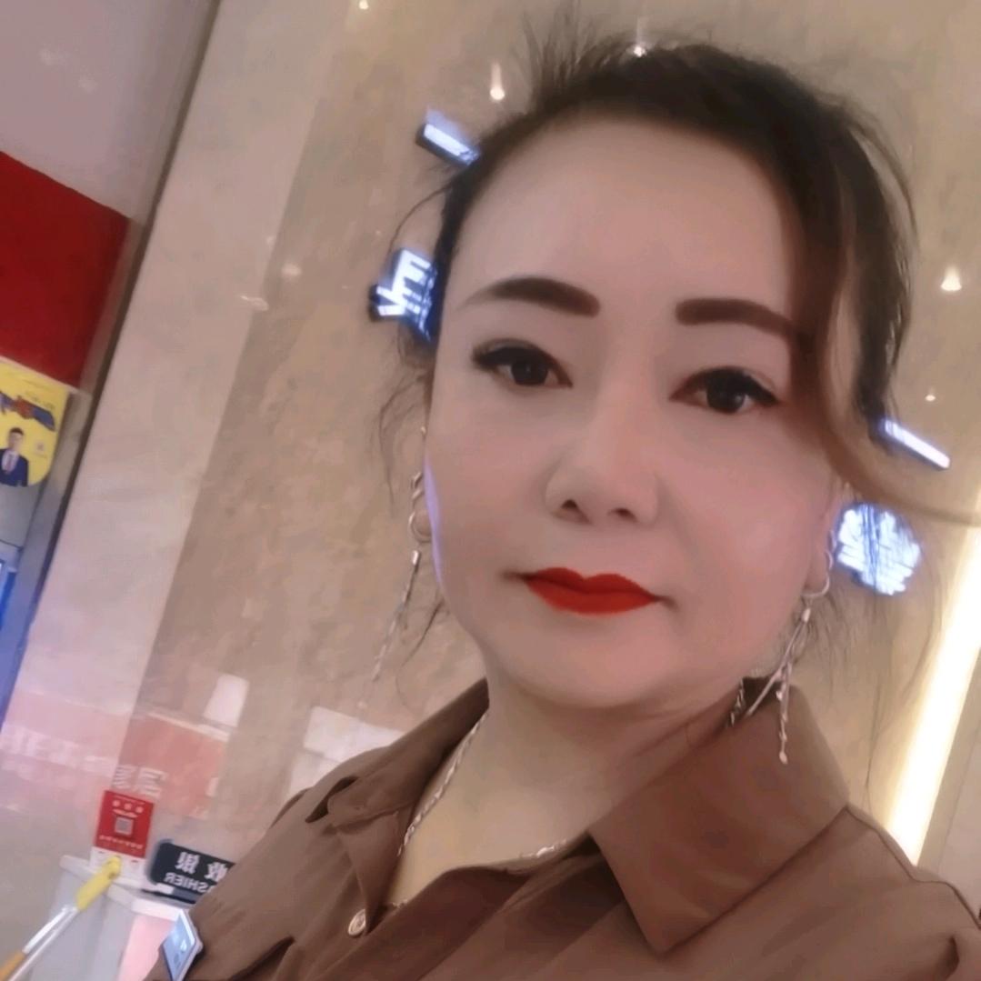 弥渡掌上明珠家具小凤仙