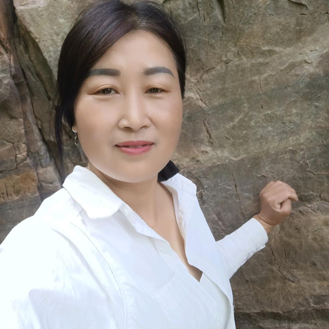 带刺的玫瑰花🌹