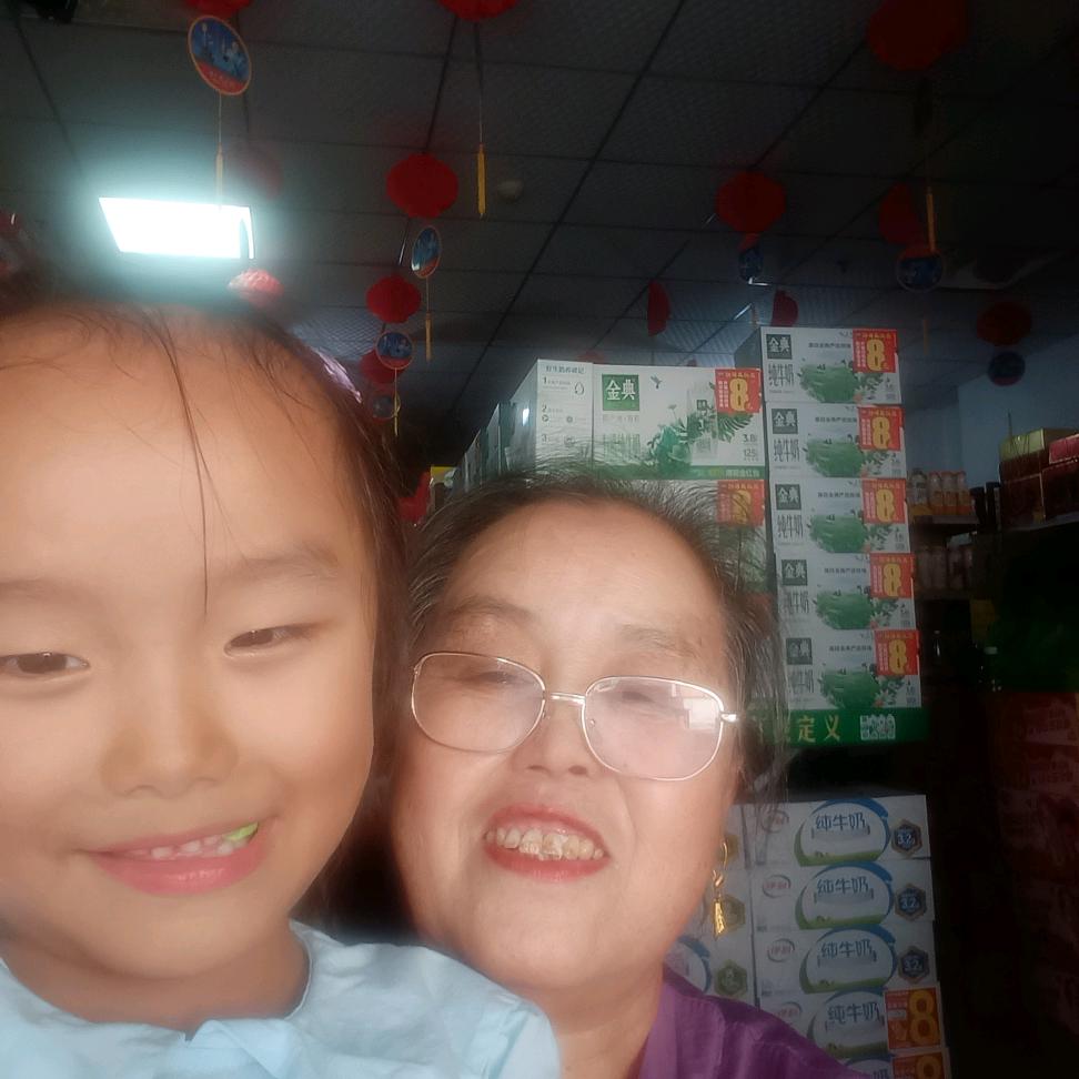 李同香和郑自权是他。的