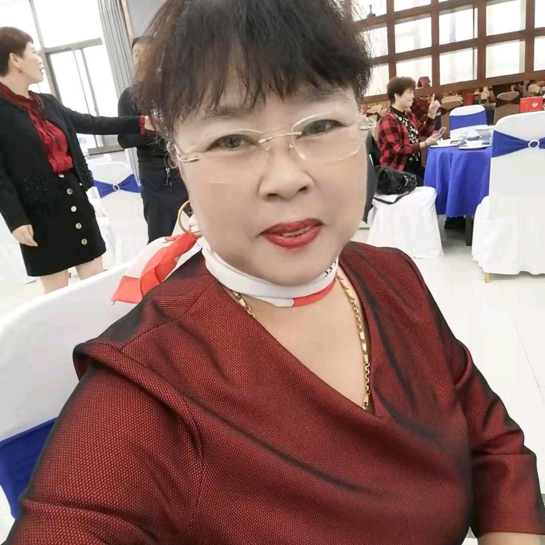 芳姐🌹🌹🌹