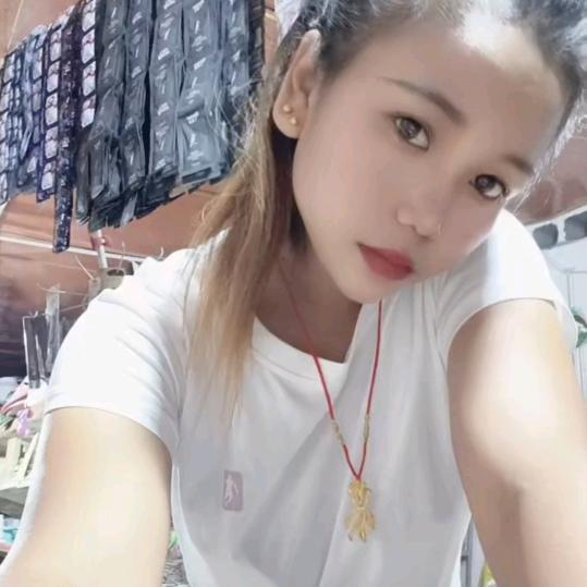 做自己的女神