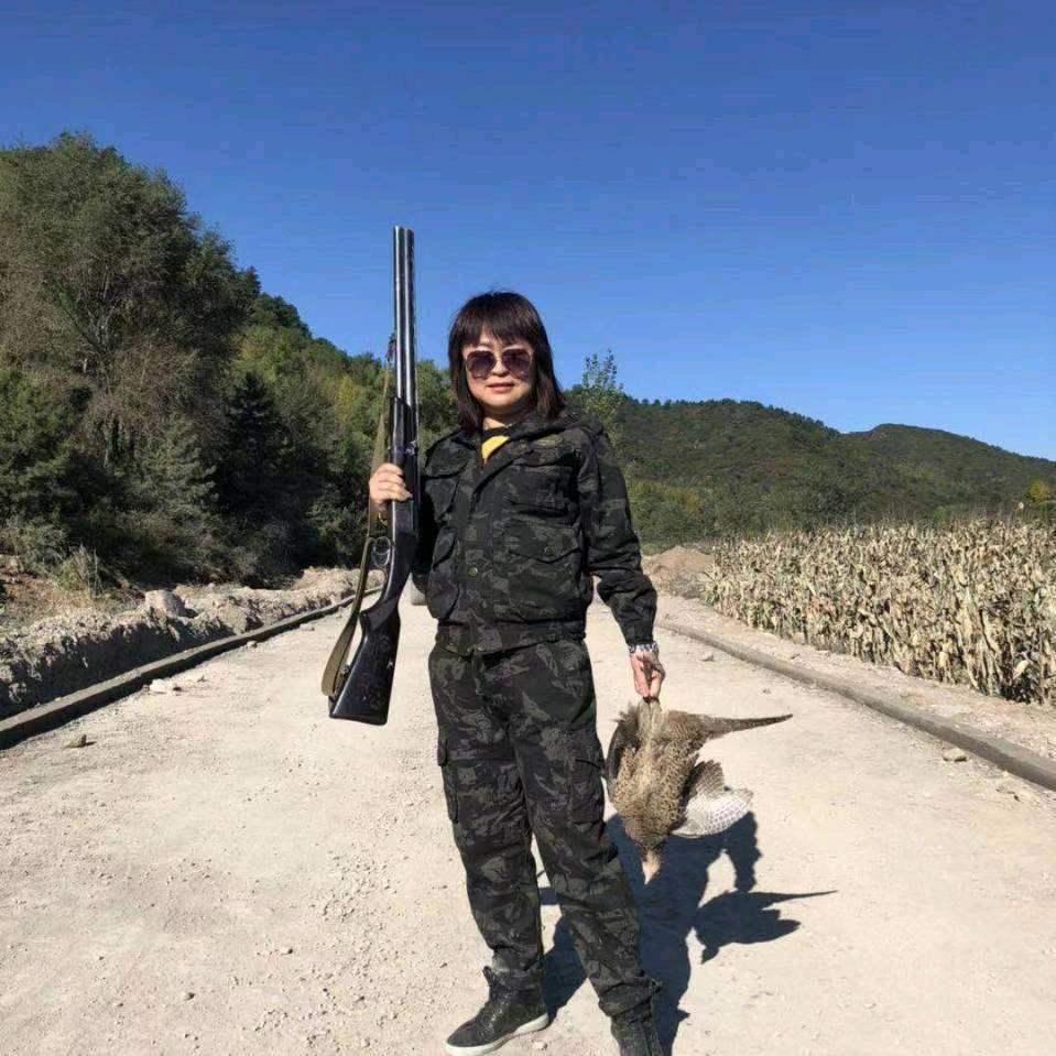 顽强绽放