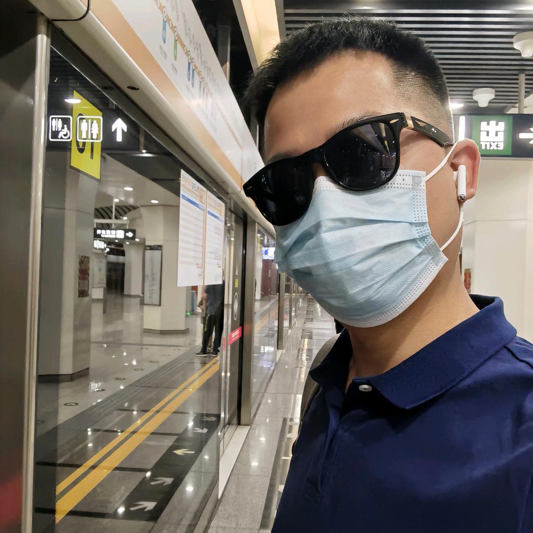 董先生、