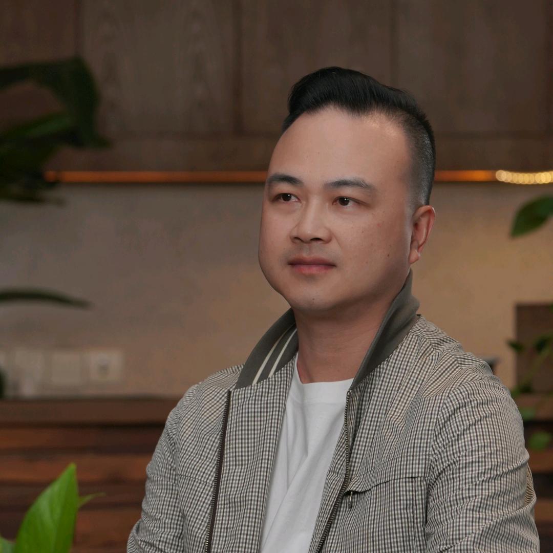 泉站威哥